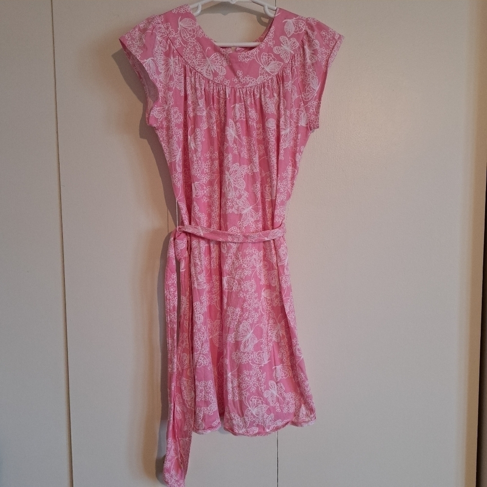 Lilly Pulitzer girls size 8 butterfly print with matching fabric waist tie